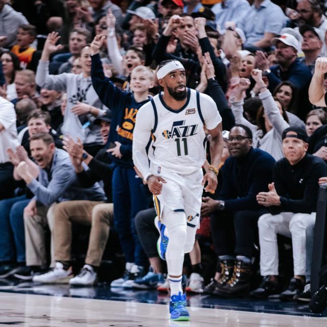 1647330767614099725.jpg FN3TjKqVgAYh-Jy.jpg