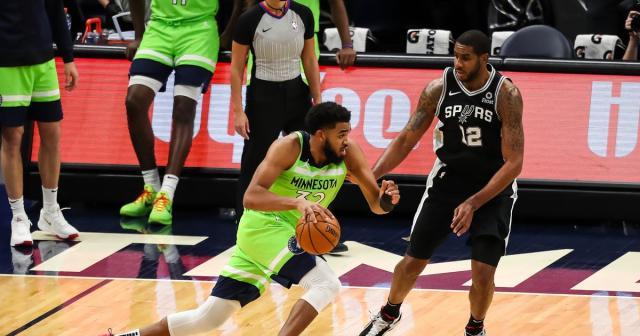 开云平台登录-唐斯复出未助球队止颓 再战马刺他们誓要终结连败